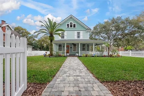 415 W Rich Ave, Deland, FL 32720