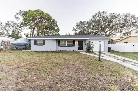 2070 68th Ter S, Saint Petersburg, FL 33712