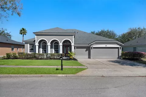 2732 Aloma Oaks Dr, Oviedo, FL 32765