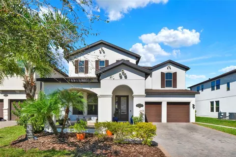 8330 Vivaro Isle Way, Windermere, FL 34786