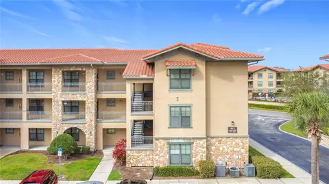 912 Charo Pkwy #214, Davenport, FL 33897