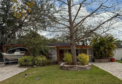 6915 N River Blvd, Tampa, FL 33604
