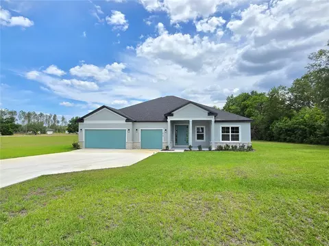 814 E Bismark St, Hernando, FL 34442