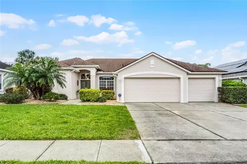 335 Prestwick Dr, Davenport, FL 33897
