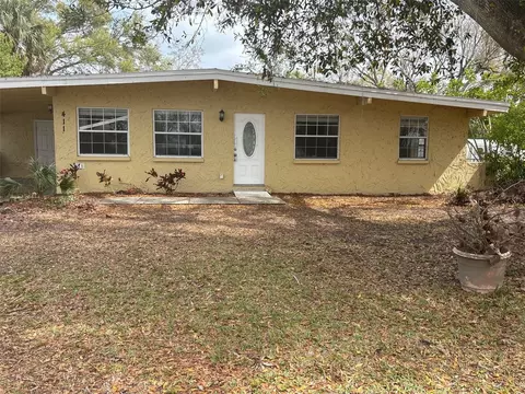 411 Shore Dr E, Oldsmar, FL 34677
