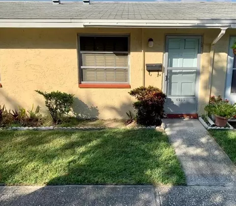 4935 Docner St, New Port Richey, FL 34652