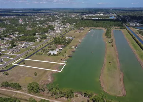 2565 Stillwater Lakes Dr SW, Palm Bay, FL 32908