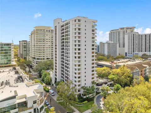 530 E Central Blvd #303, Orlando, FL 32801