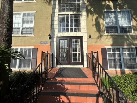 4154 Versailles Dr #4154D, Orlando, FL 32808