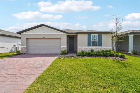 3860 Giorgio Dr, Winter Haven, FL 33884