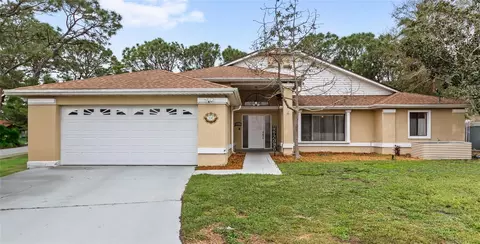 100 Honeywood Ct, Kissimmee, FL 34743