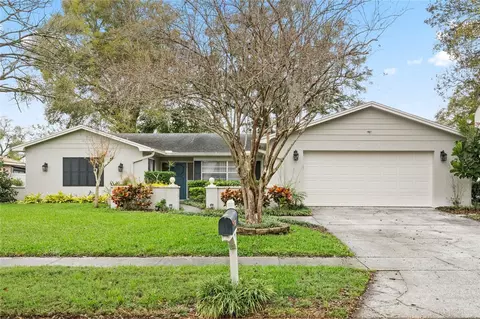 611 Aldama Ct, Ocoee, FL 34761