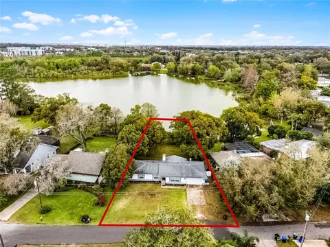 1890 Twin Lake Dr, Gotha, FL 34734