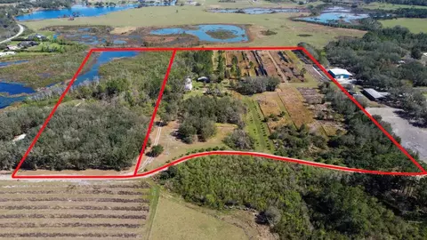 8122 Pine Island Rd, Clermont, FL 34711