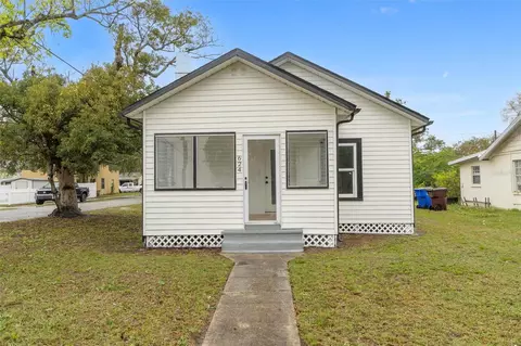 624 Illinois Ave, Saint Cloud, FL 34769