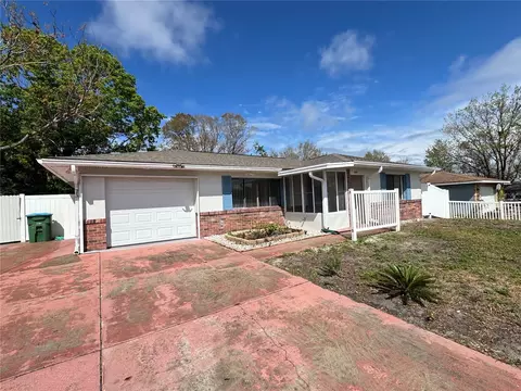 1826 Giles St, Deltona, FL 32725