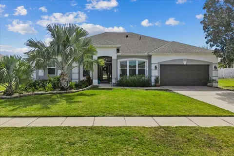 548 Hebrides Ct, Apopka, FL 32712