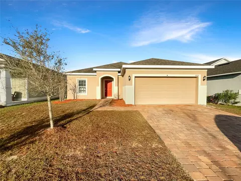2015 Sloans Outlook Dr, Groveland, FL 34736