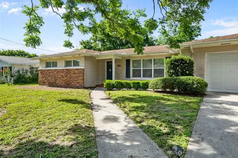 1508 Avenue H NE, Winter Haven, FL 33881