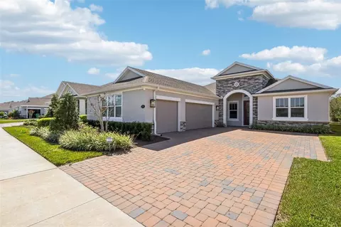 1098 Victoria Hills Dr S, Deland, FL 32724