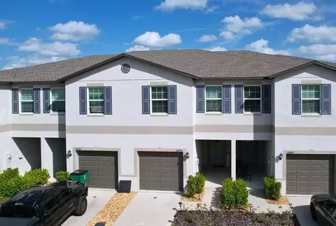 36495 Garden Wall Way, Zephyrhills, FL 33541