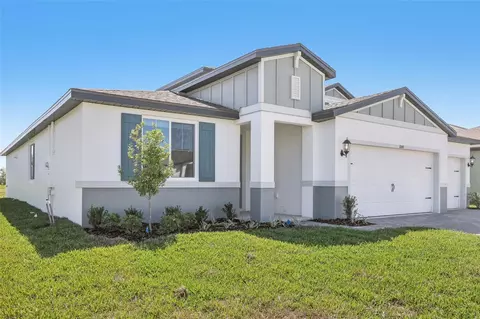 1844 Draughton Dr, Zephyrhills, FL 33541