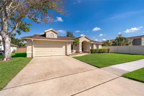 2901 Eagle Lake Dr, Orlando, FL 32837