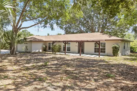 1035 W Minnehaha Ave, Clermont, FL 34711