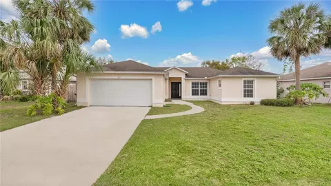 5071 Heatherstone Dr, Kissimmee, FL 34758