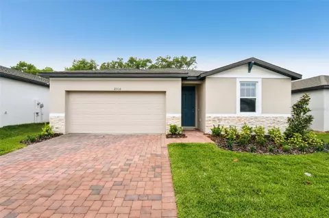 2310 White Tail St, Davenport, FL 33837