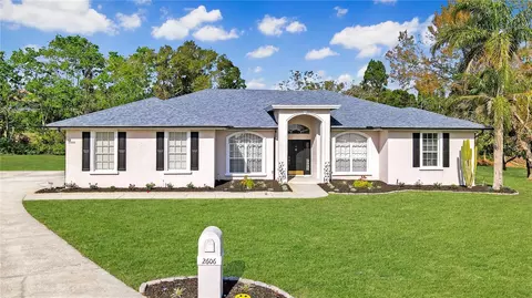 2606 Woodwind Hills Ln, Lakeland, FL 33812
