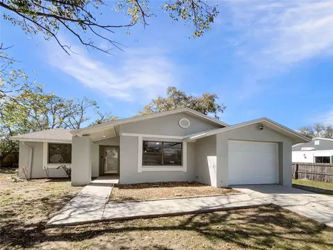 3409 King Richard Ct, Seffner, FL 33584
