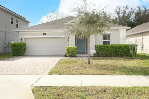 701 Bonsai St, Apopka, FL 32703