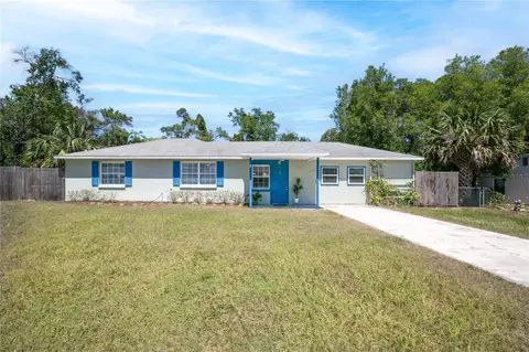295 W Charlotte Ave, Eustis, FL 32726