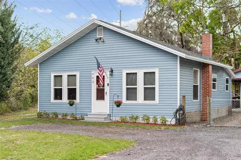 655 W Date St, Waverly, FL 33877