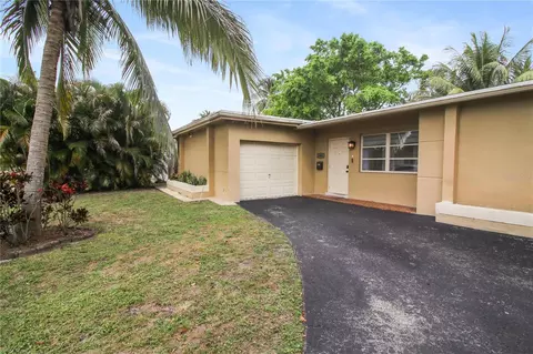 6841 NW 24th Ct, Sunrise, FL 33313