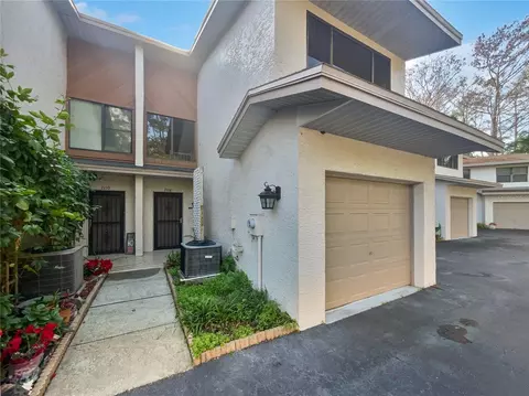 2108 Tarpon Landings Dr, Tarpon Springs, FL 34688