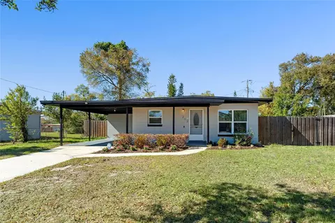 212 Oakland Ave, Sanford, FL 32773