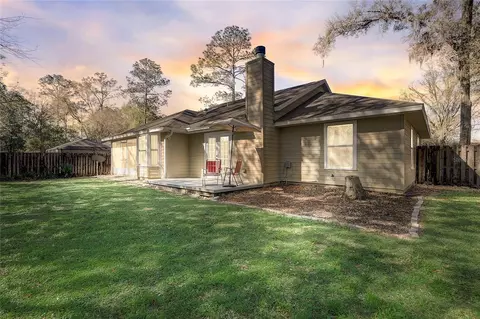 6619 SW 80th St, Gainesville, FL 32608
