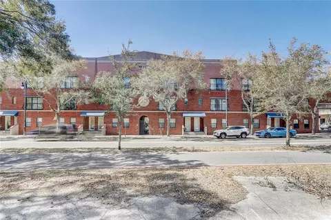 20 SW 6th St #309, Gainesville, FL 32601