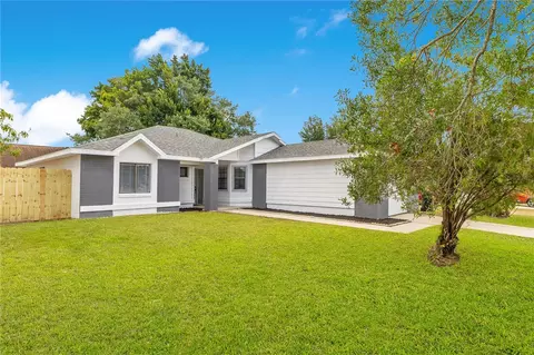 150 Chicago Woods Cir, Orlando, FL 32824