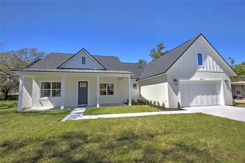 216 Homewood Dr, Sanford, FL 32773