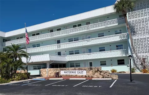 325 N N Cswy #208D, New Smyrna Beach, FL 32169