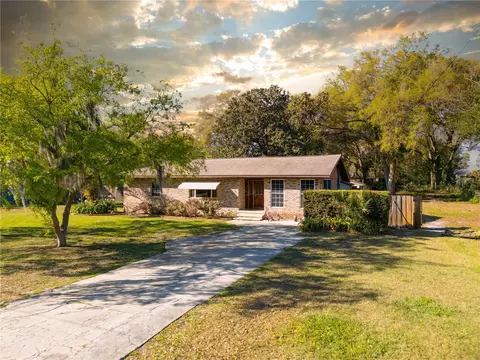 46 Smyrna Dr, Debary, FL 32713