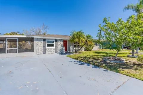 545 Frandor Pl, Apollo Beach, FL 33572