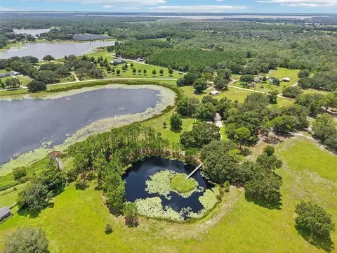 40610 Babb Rd, Umatilla, FL 32784