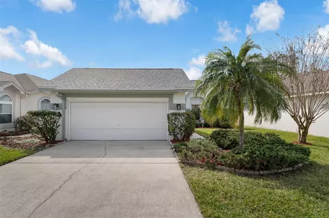 5669 Parkview Lake Dr, Orlando, FL 32821