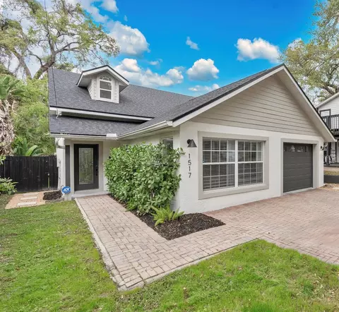 1517 Esther St, Orlando, FL 32806