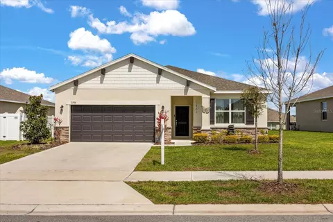 2706 Rowan St, Tavares, FL 32778