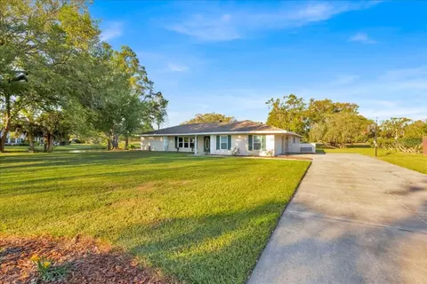 141 Greenfield Rd, Winter Haven, FL 33884